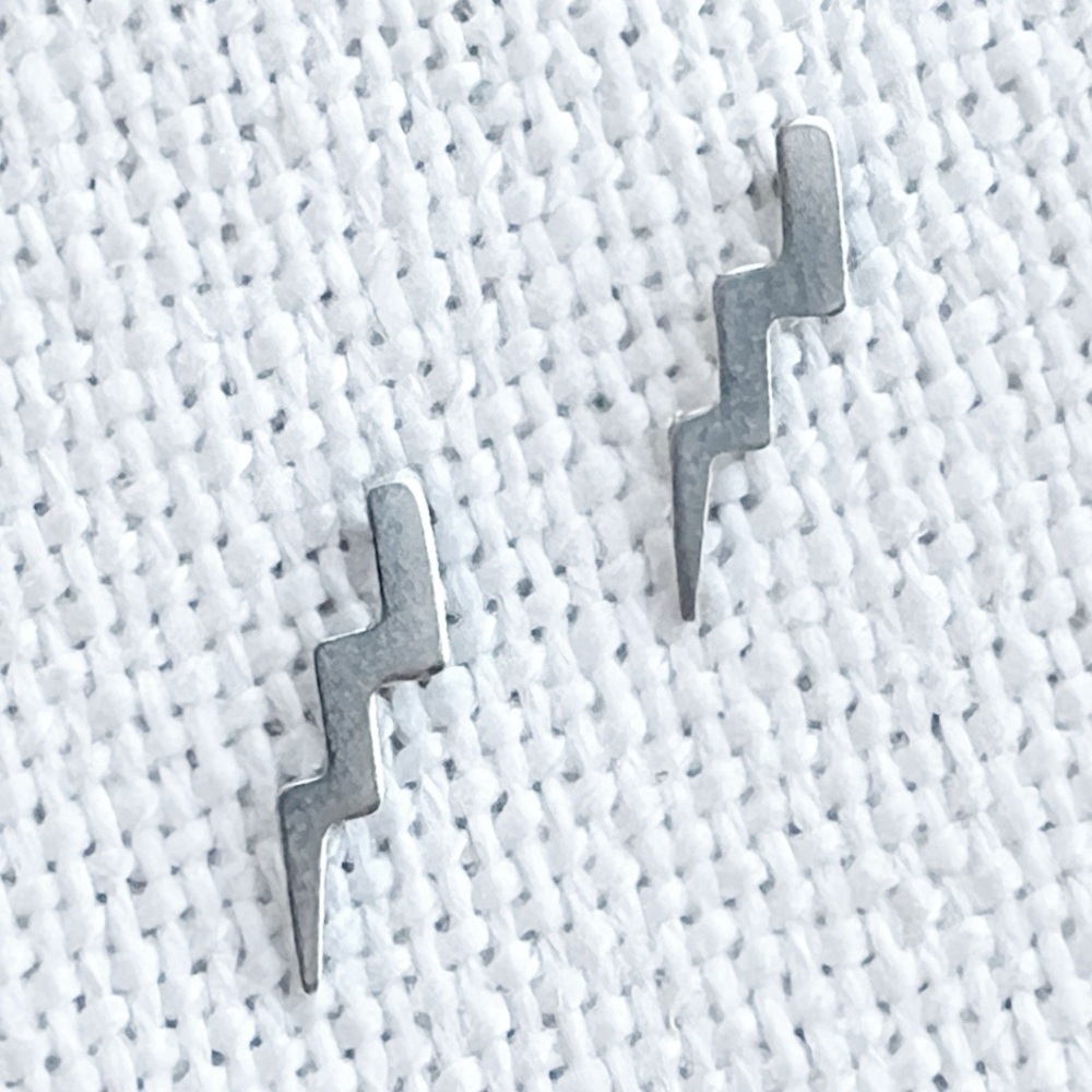 Tiny 925 Lightning Bolt STERLING SILVER Unisex Stud Earring Pair Bowie NEW - Picture 2 of 3